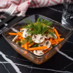 Салаты из субпродуктов птицы
